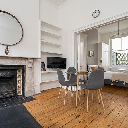 לונדון Chic Apartment Near Kensington Palace מראה חיצוני תמונה