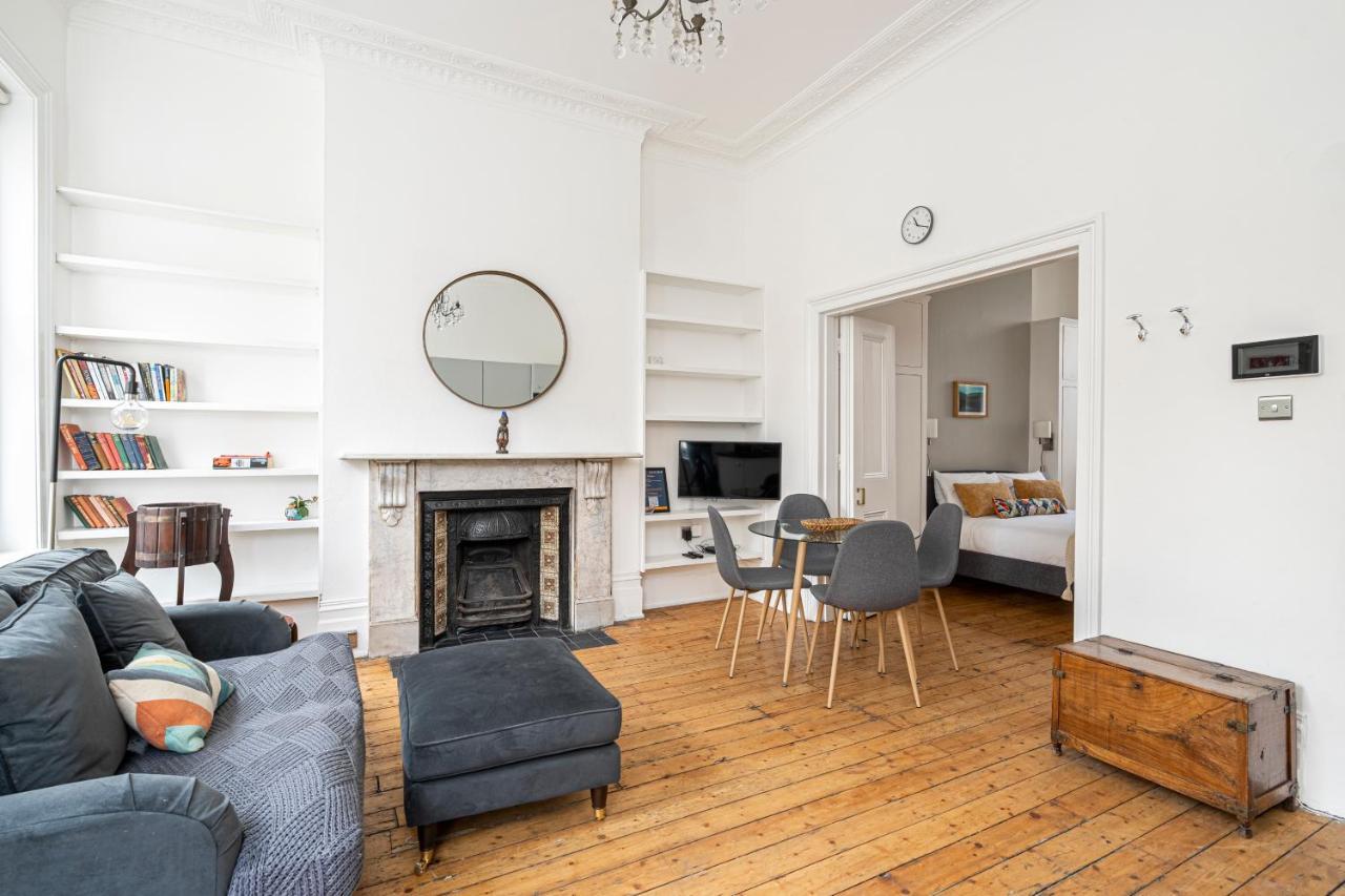 לונדון Chic Apartment Near Kensington Palace מראה חיצוני תמונה