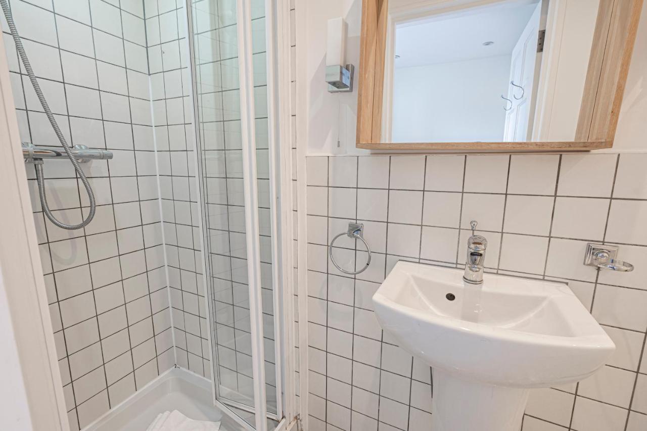 לונדון Chic Apartment Near Kensington Palace מראה חיצוני תמונה