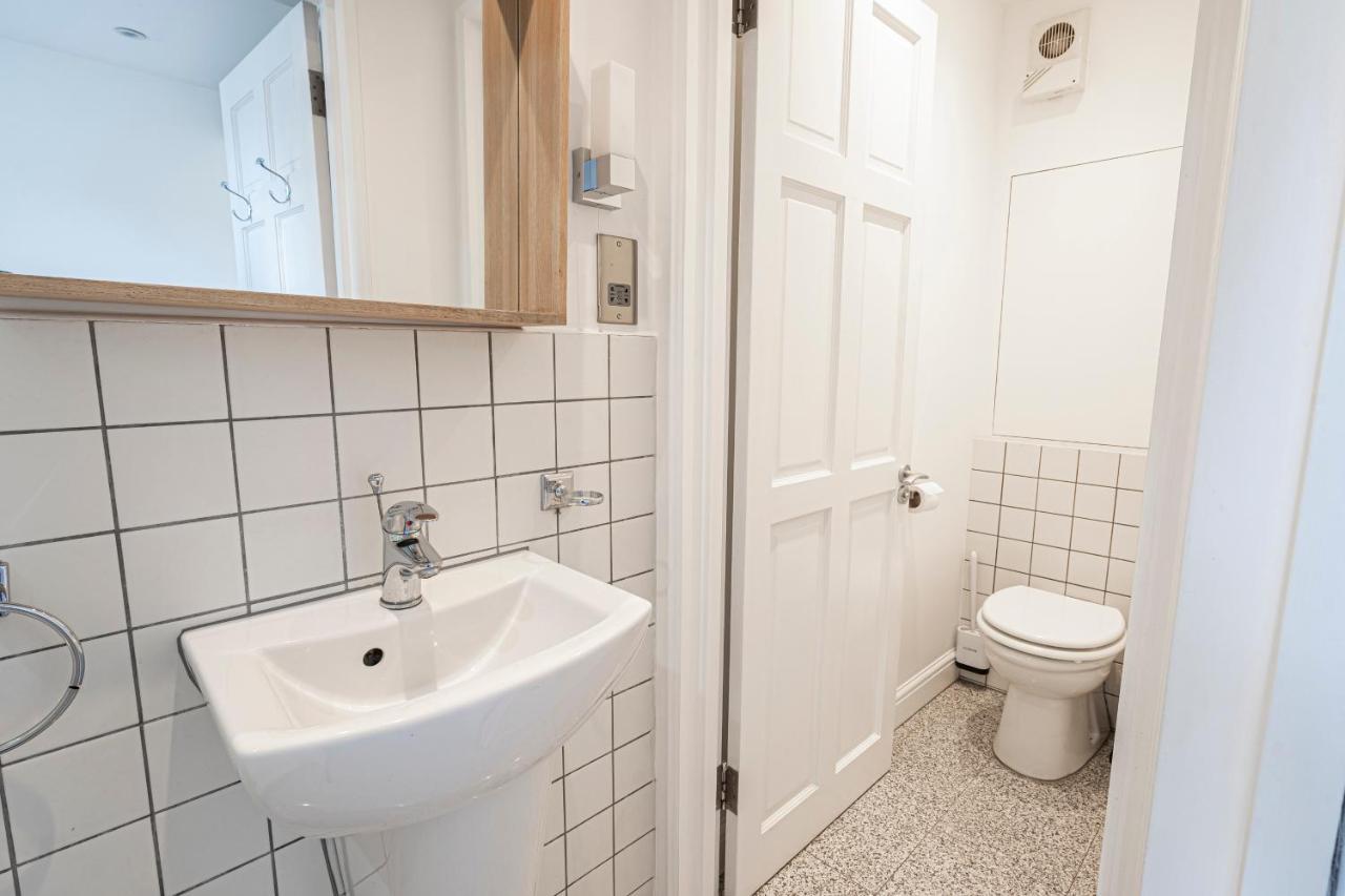 לונדון Chic Apartment Near Kensington Palace מראה חיצוני תמונה